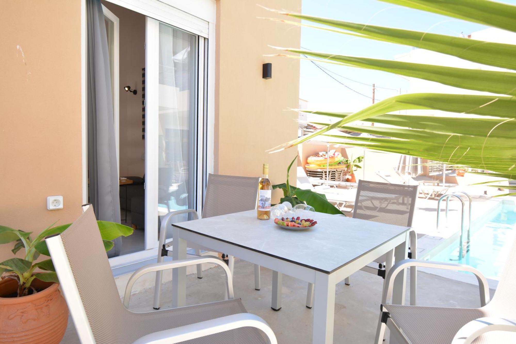 Michalianna Suites "By Checkin" Gouves Exterior photo